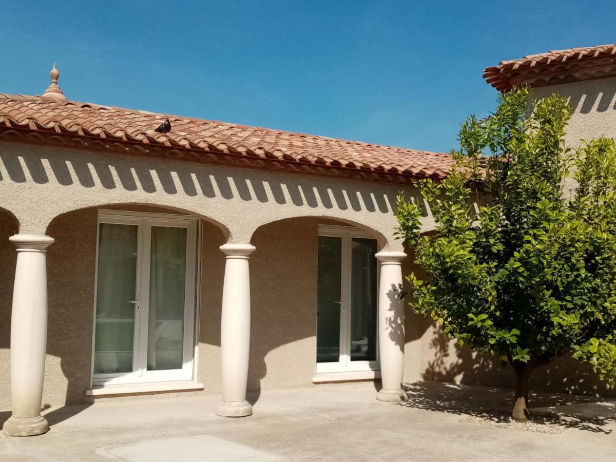 Bienvenue A L Hacienda Villa Magalas Екстериор снимка